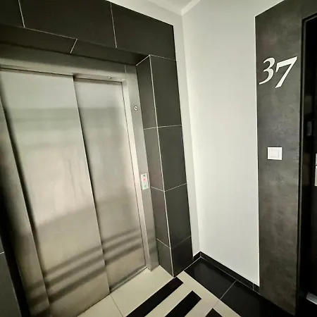 Vintage Exclusive Series Ii Olsztyn (Warmian-Masurian)